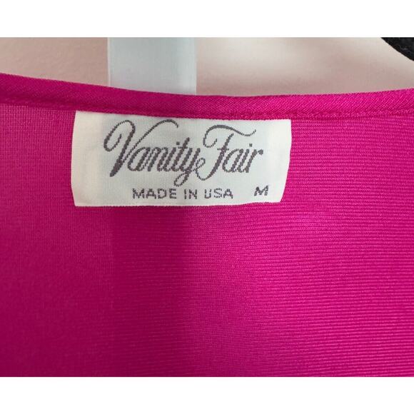 Vintage Vanity Fair Magenta Pink Pajama Top Blouse Nylon Size Medium Lace detail - Picture 4 of 5